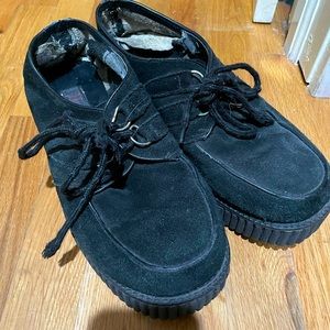 Very well loved Vintage Demonia Creepers